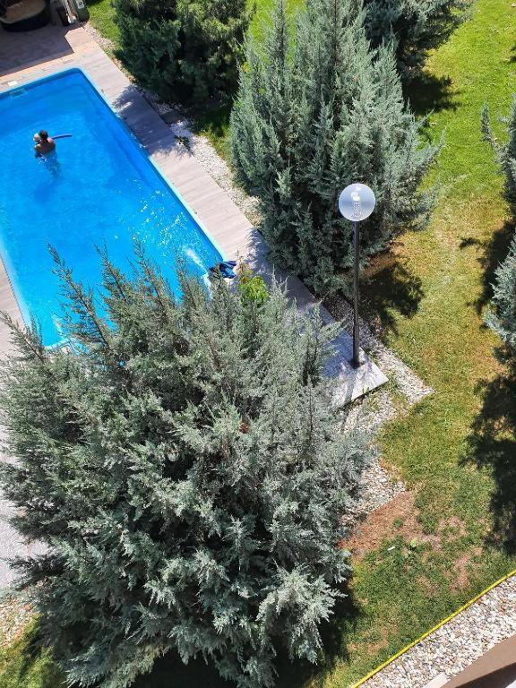 Beside Airport Apartamento Otopeni Exterior foto